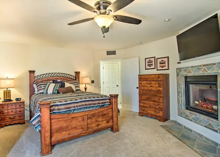 Sunny W/ Patios On 5 Acres! * Tucson